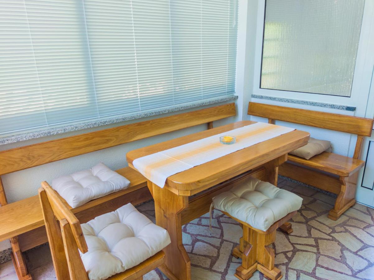 Apartmani Cimerman Krk Town Exterior photo